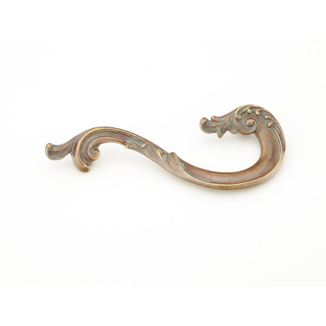 ##Antique Hardware## 1 11/16 Inch (3 1/2 Inch c-c) Symphony French Court Right Hand Pull